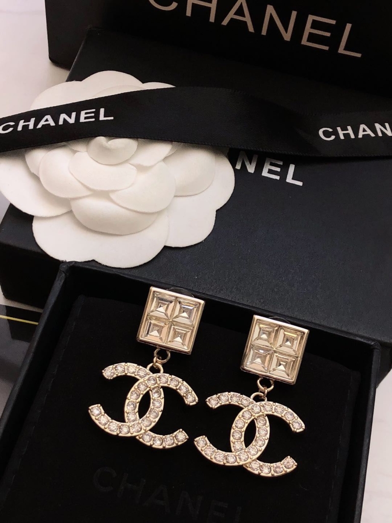 Ch**el earrings